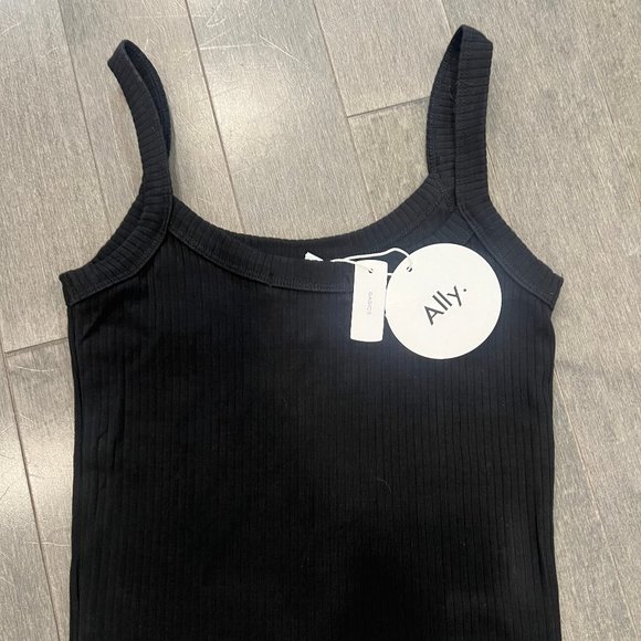 Black Singlet Top Scoop Neck - Womens - Size S - Picture 6 of 8